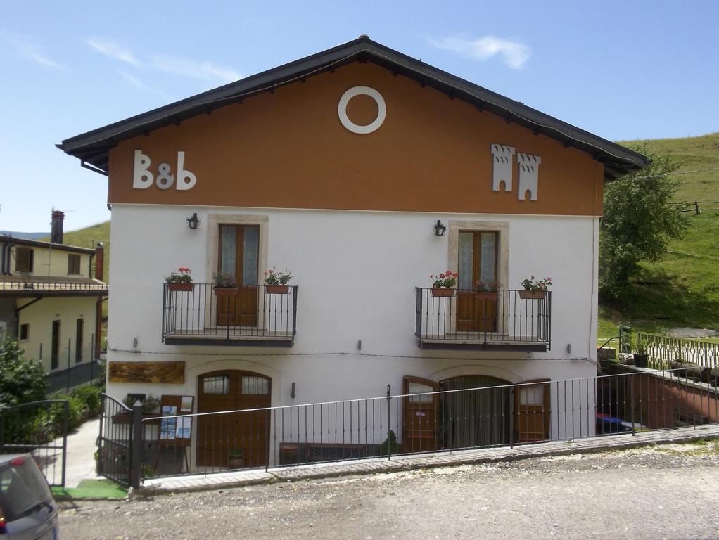 Bed and Breakfast Le Antiche Torri Pescasseroli Exterior foto