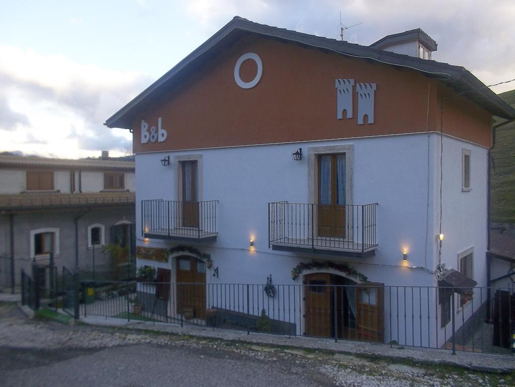 Bed and Breakfast Le Antiche Torri Pescasseroli Exterior foto