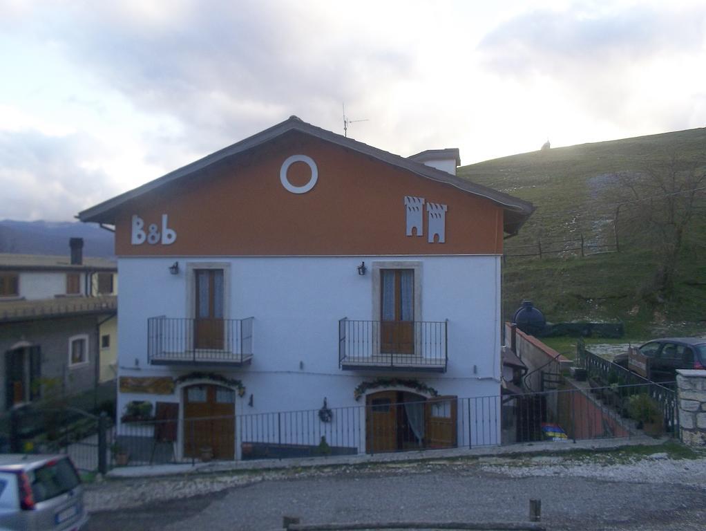 Bed and Breakfast Le Antiche Torri Pescasseroli Exterior foto