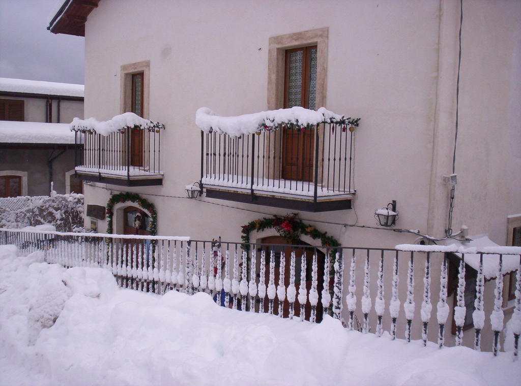 Bed and Breakfast Le Antiche Torri Pescasseroli Exterior foto